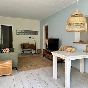 salt-apartment.zandvoort-hotels.com/
